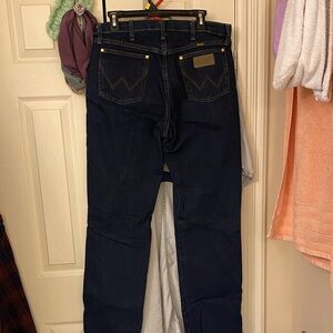 Wrangler Men's Deep Blue Bootcut Jeans